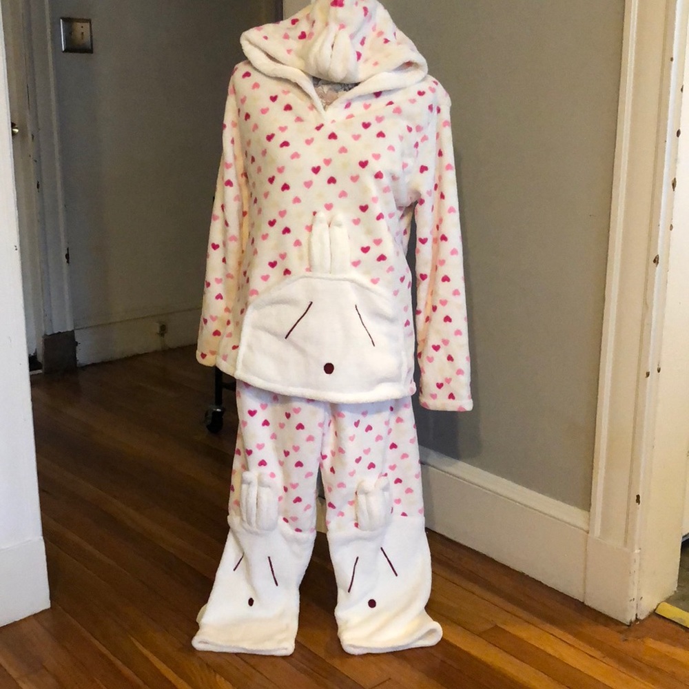 Pajama with patched rabbit 🐰 designs